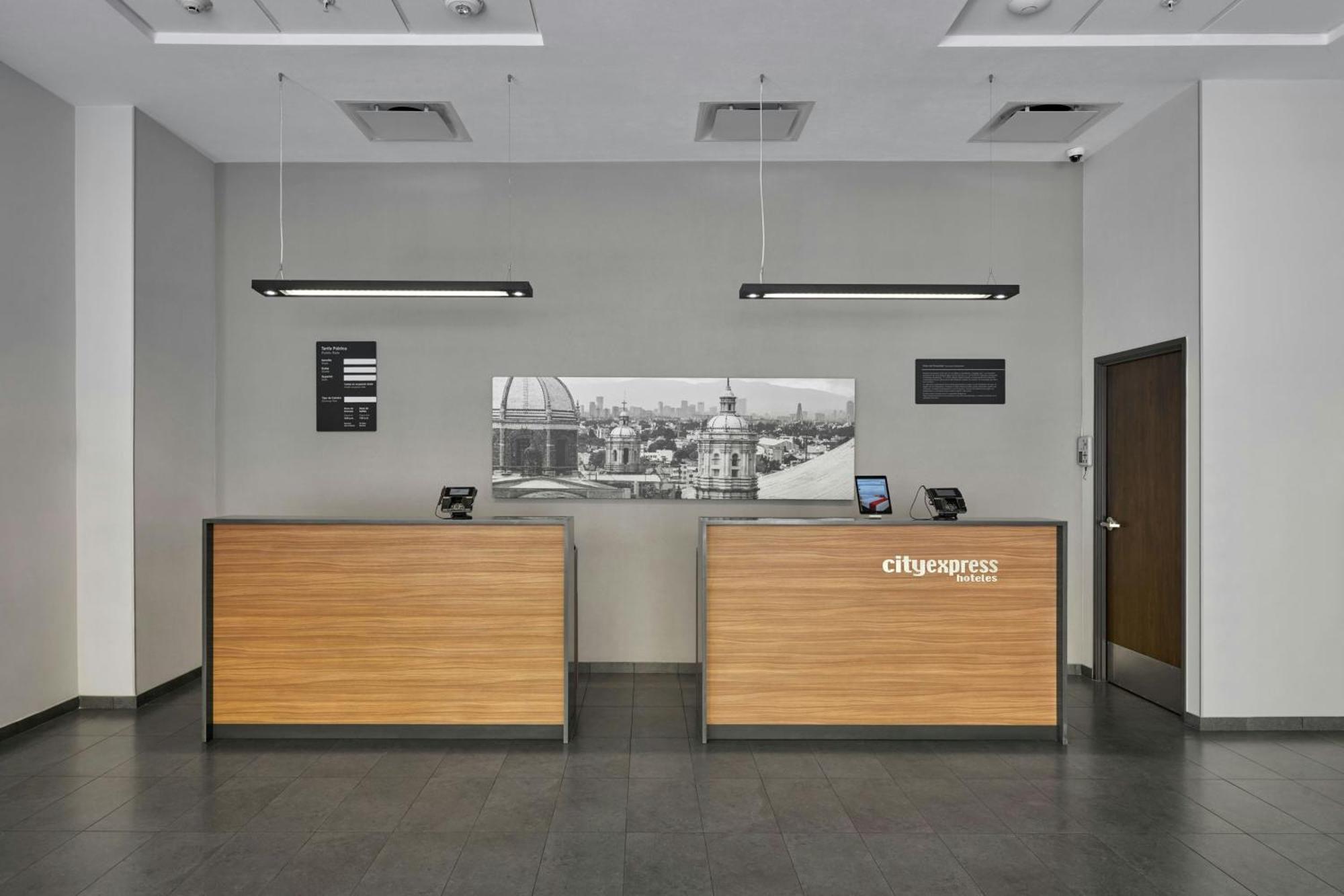 City Express By Marriott Ciudad De Mexico La Villa エクステリア 写真